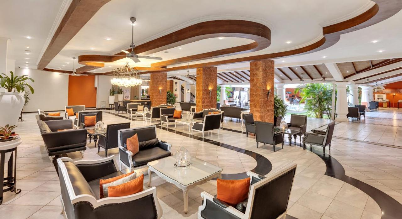 Club Mahindra Emerald Palms, Goa Benaulim Exteriör bild